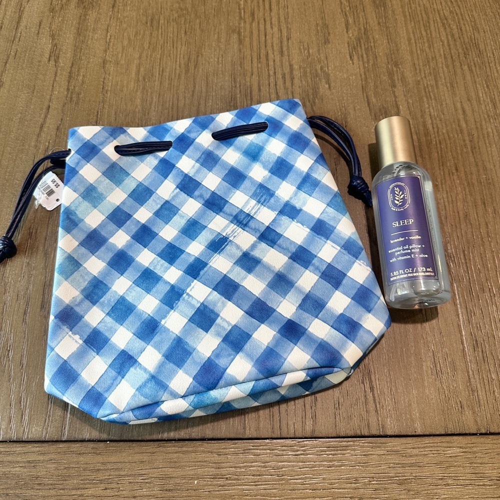 Bath & Body Works Lavender Vanilla Essential Oil Mist Aromatherapy and Tote Bag